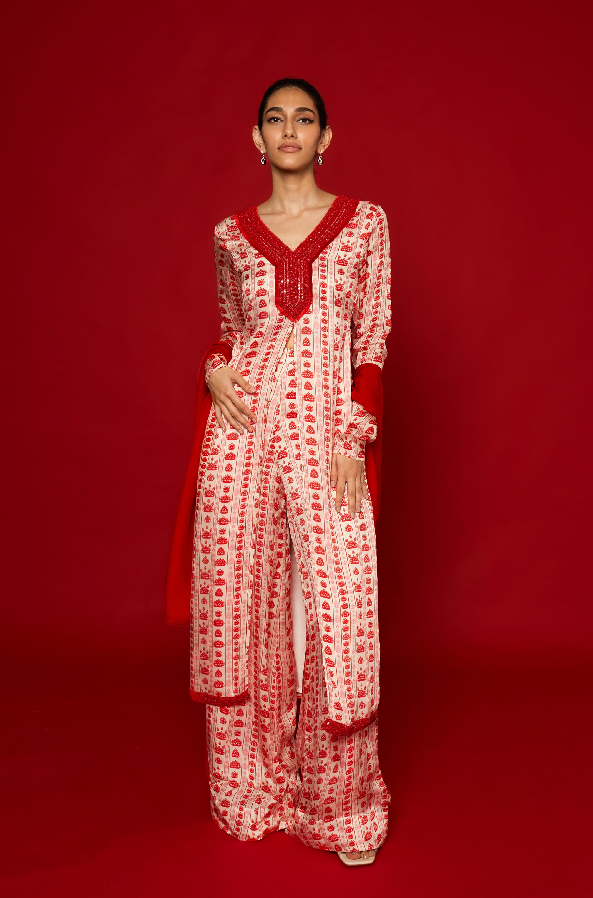 White & Red Floral Stripes Kurta Set