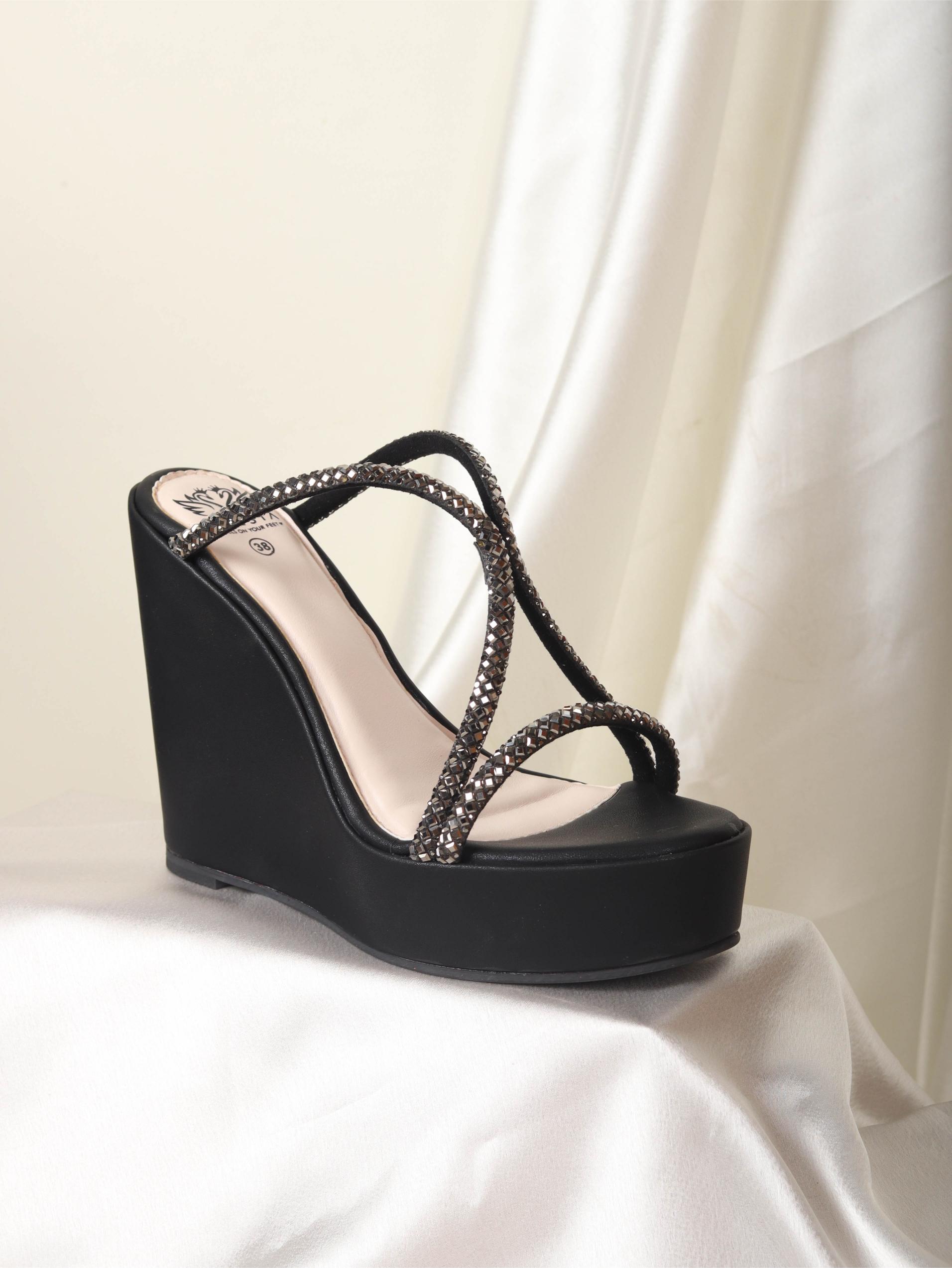 Black wedges in round toe heels