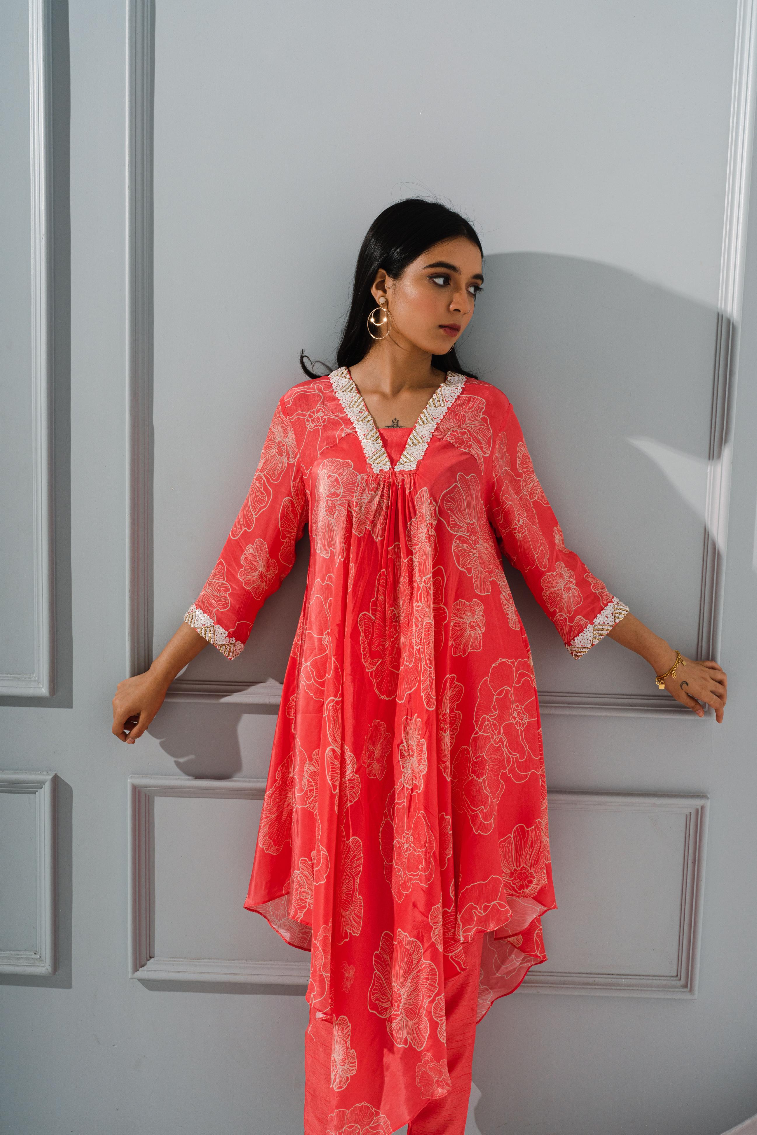 Floral Printed Kurta Set With Asymmetric Hemline