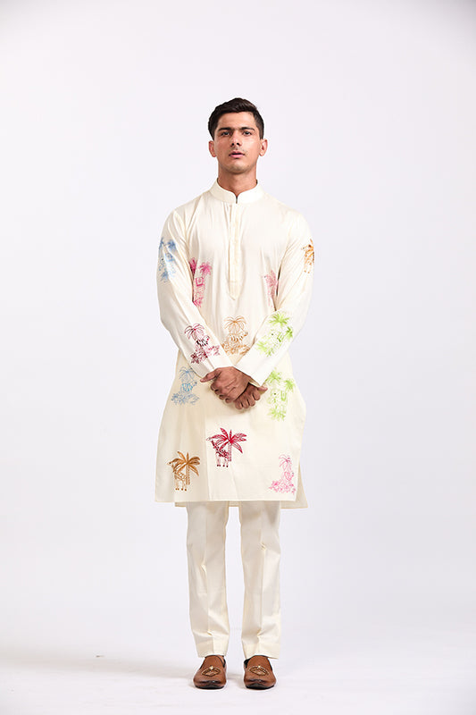 Ivory Giraffe & Cats Kurta Pant Set