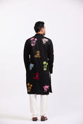 Load image into Gallery viewer, Black Giraffe & Cats Kurta Pant Set
