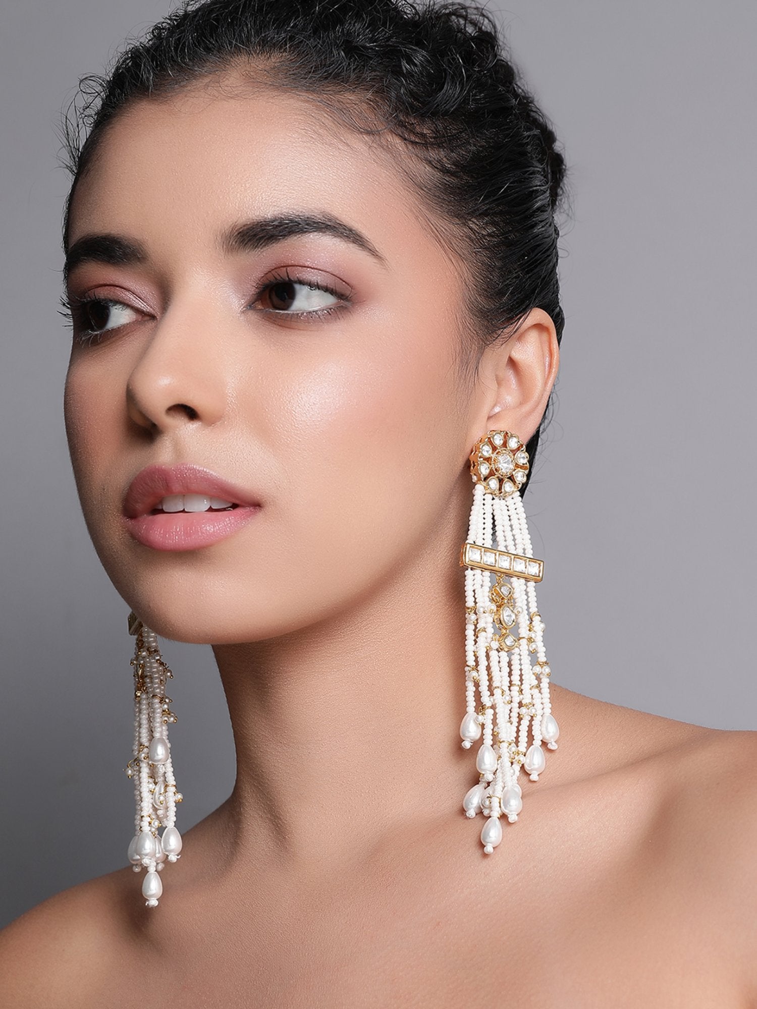 Le Adhrit Pearl &Kundan Earrings