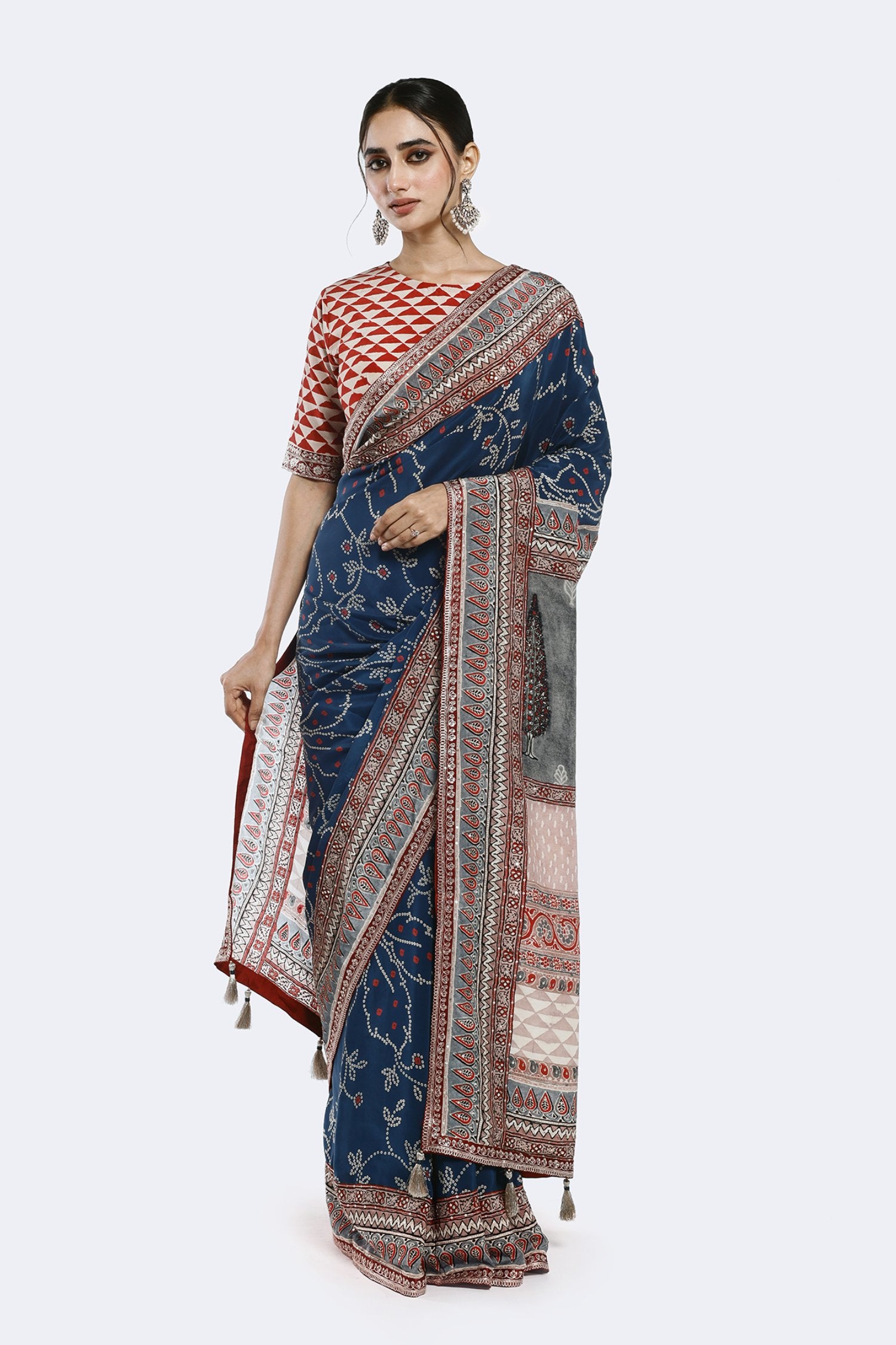 Abtract Printed Saree