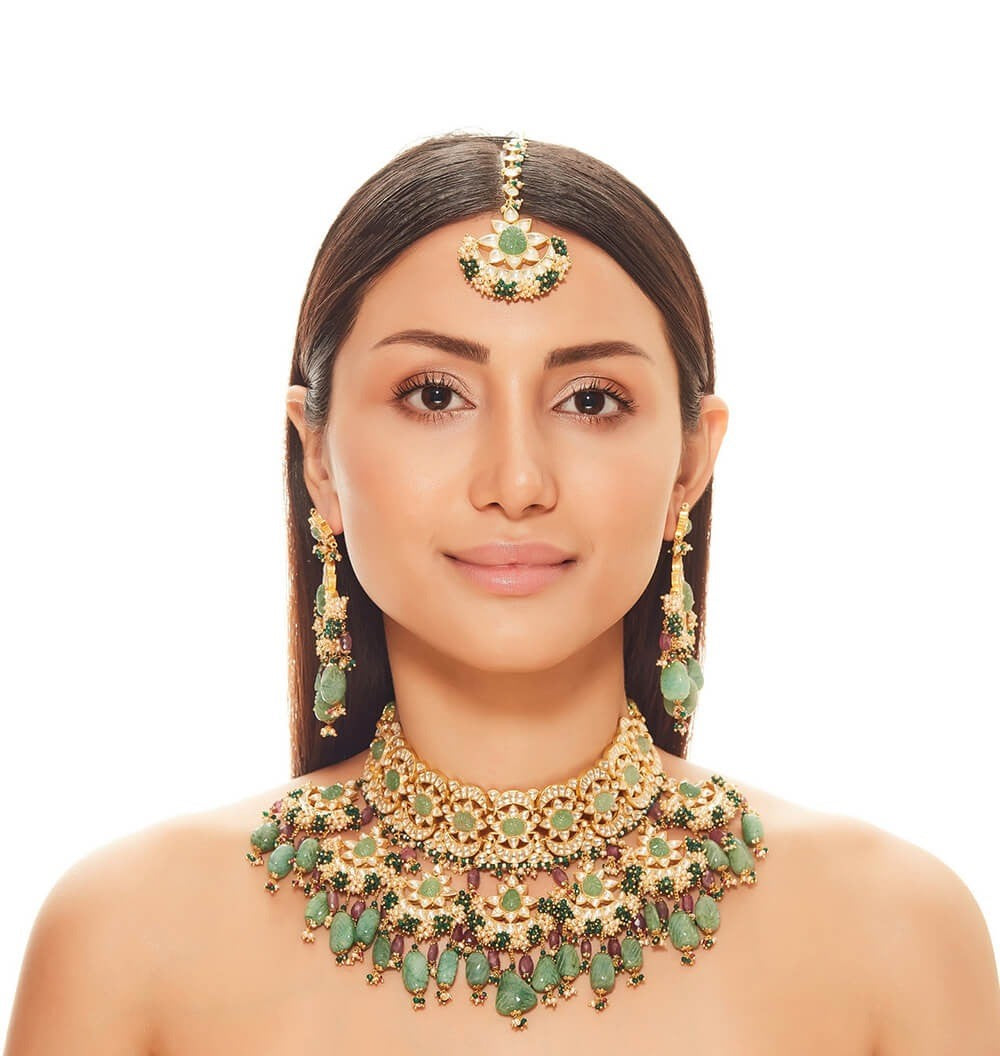 Carved Stone Kundan Necklace Set