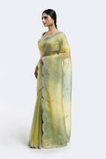 Load image into Gallery viewer, Gold Cutdana Gradient Saree
