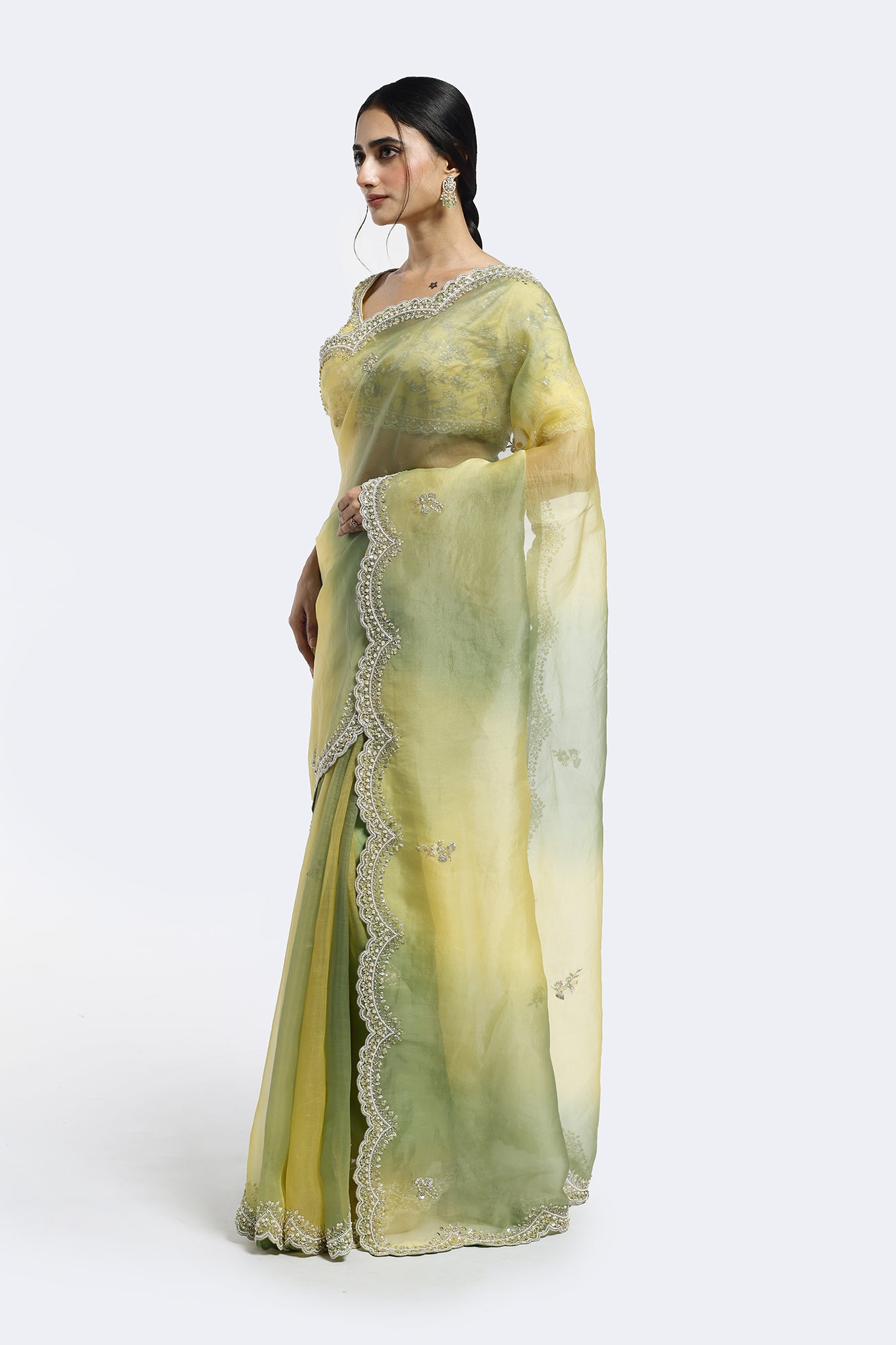 Gold Cutdana Gradient Saree