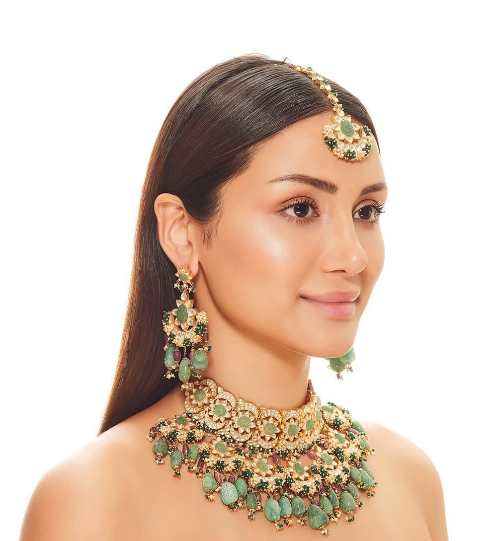 Carved Stone Kundan Necklace Set