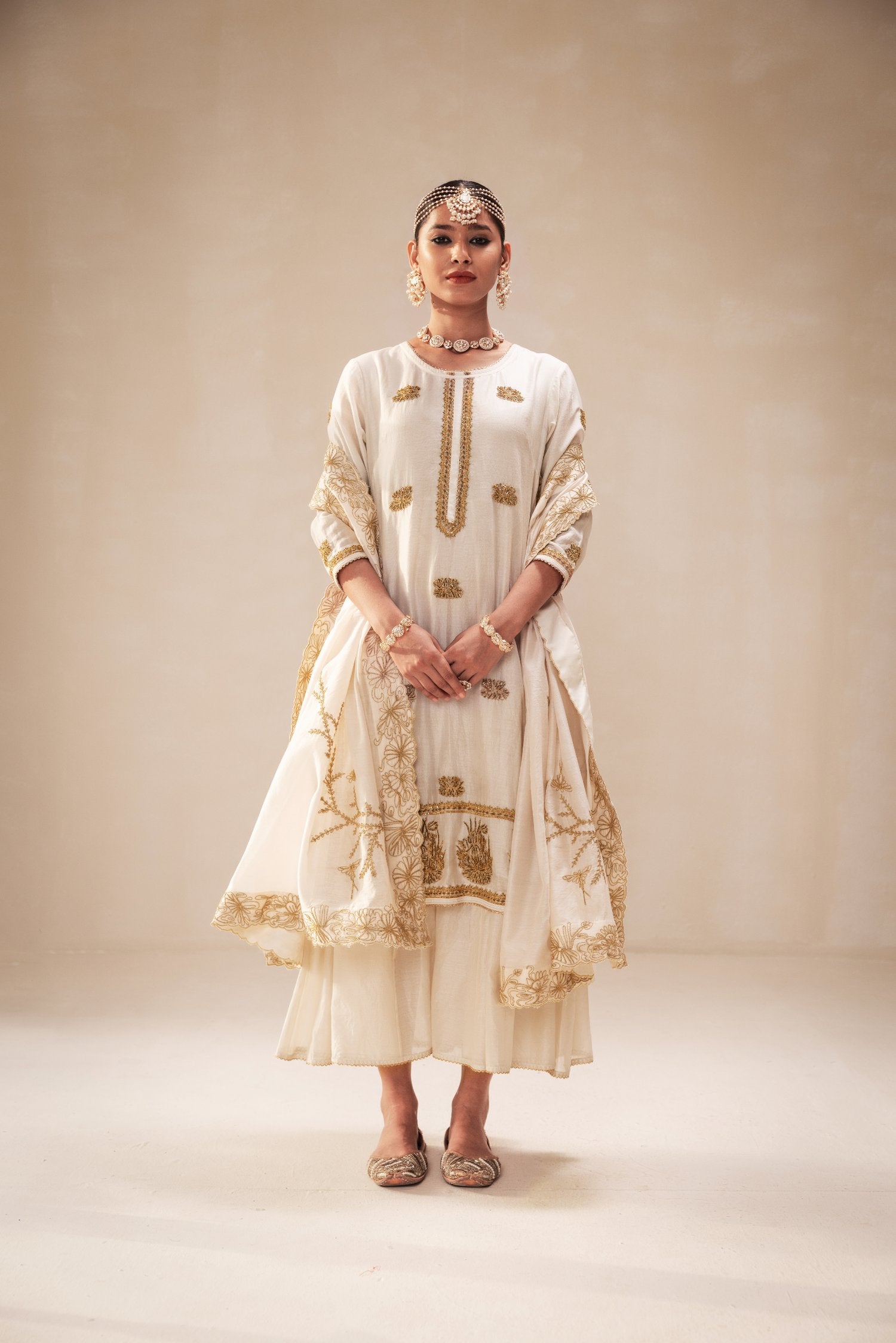 Ivory Lucknowi Style Kurta With Gold Embellishment