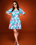 Load image into Gallery viewer, Summertime Classic Dress
