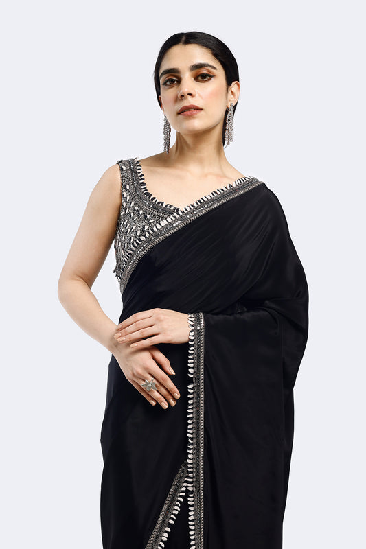 Buta Crepe Saree