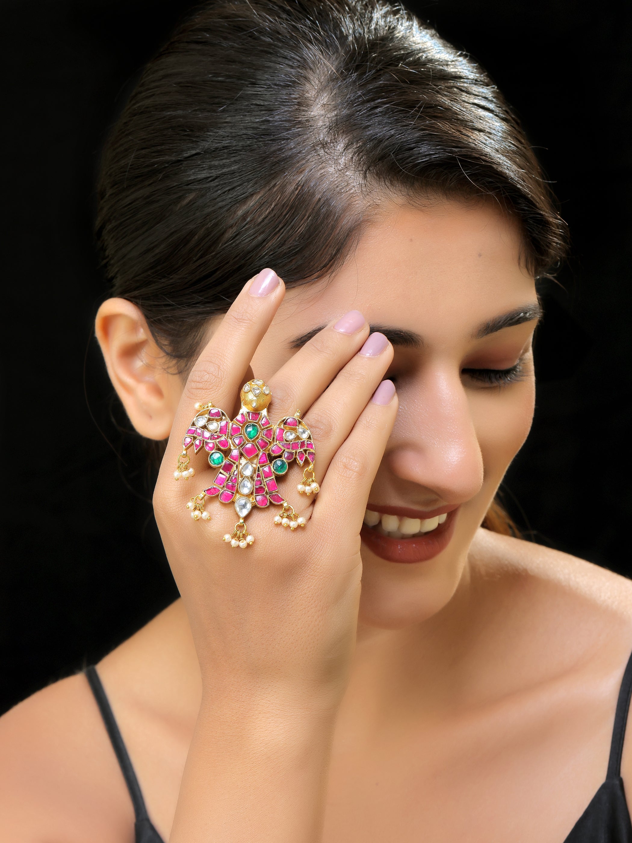 Gold finish Kundan ring