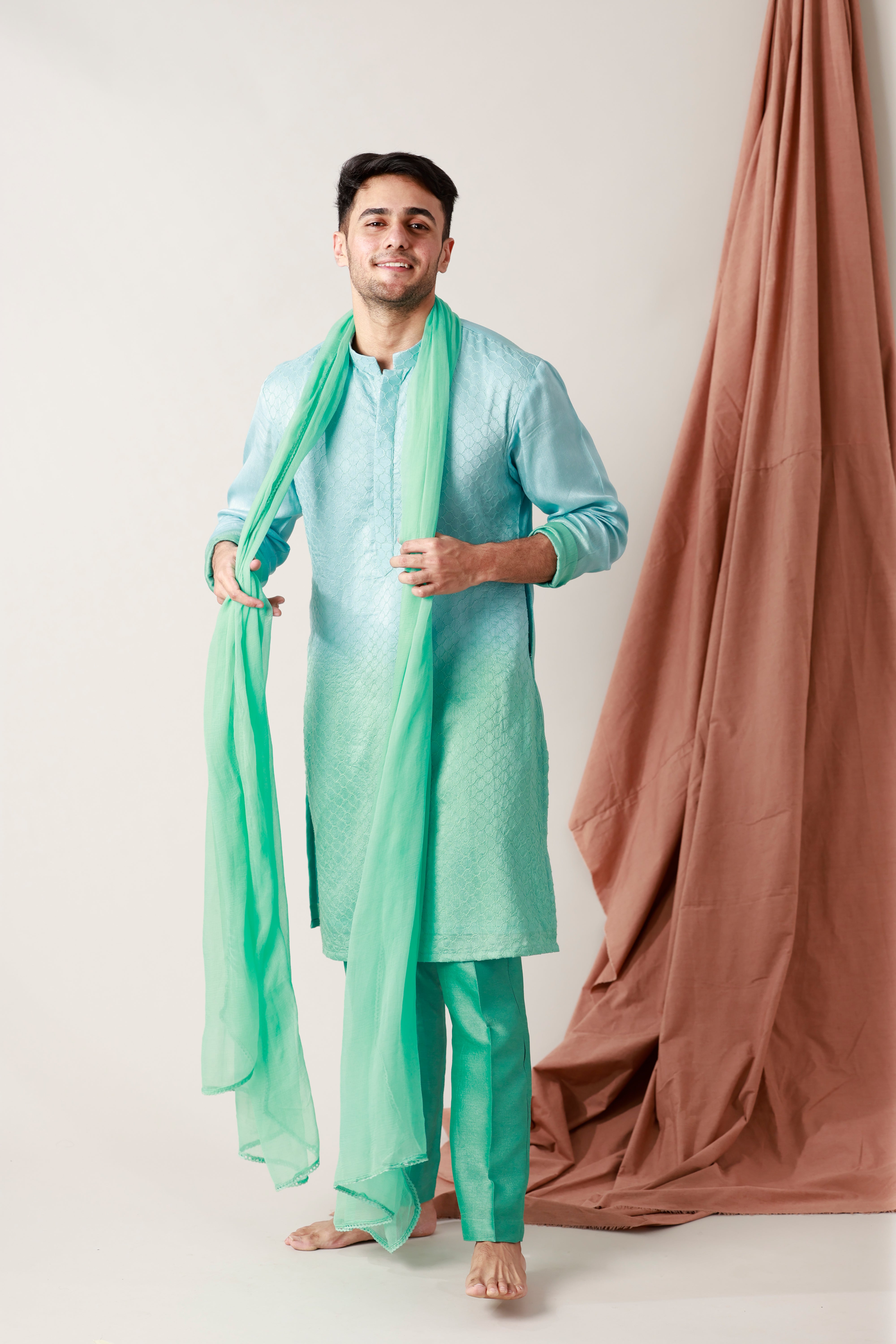 Fallimg Raw Silk Kurta With Pants