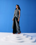 Load image into Gallery viewer, Grey Crinkled Top Paired With Black And Grey Saree
