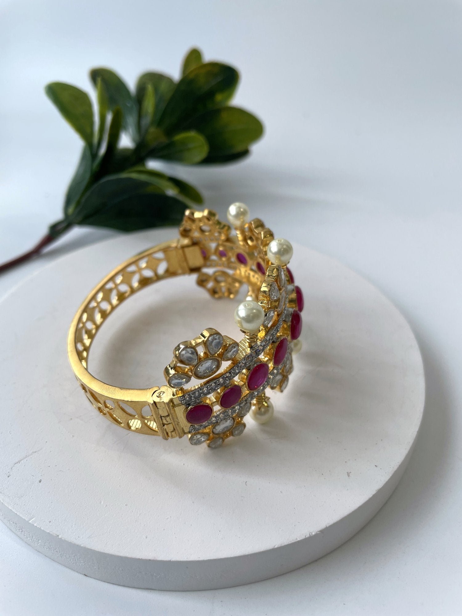 Zircon Bangles with Red Beads and Pearls AGASHE
