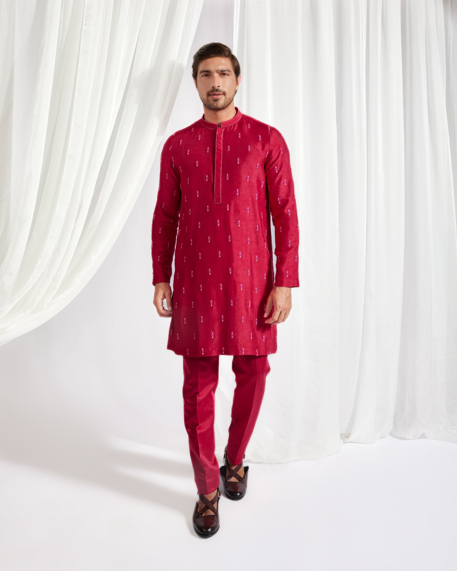 Short Bandi Set With Kurta And Slim Pant