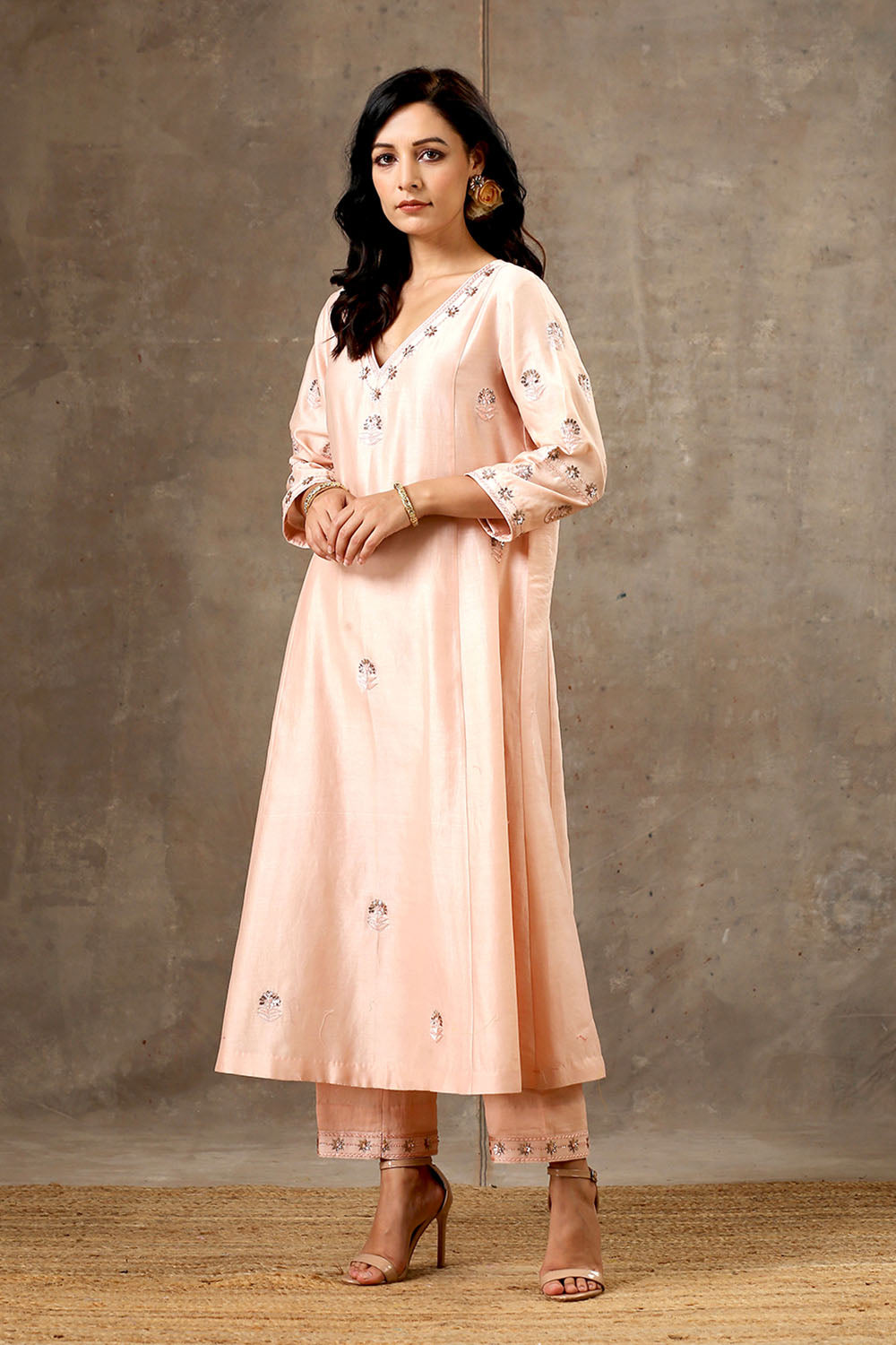 Peach Color Hand Embroidered Chanderi Silk Kurta Set