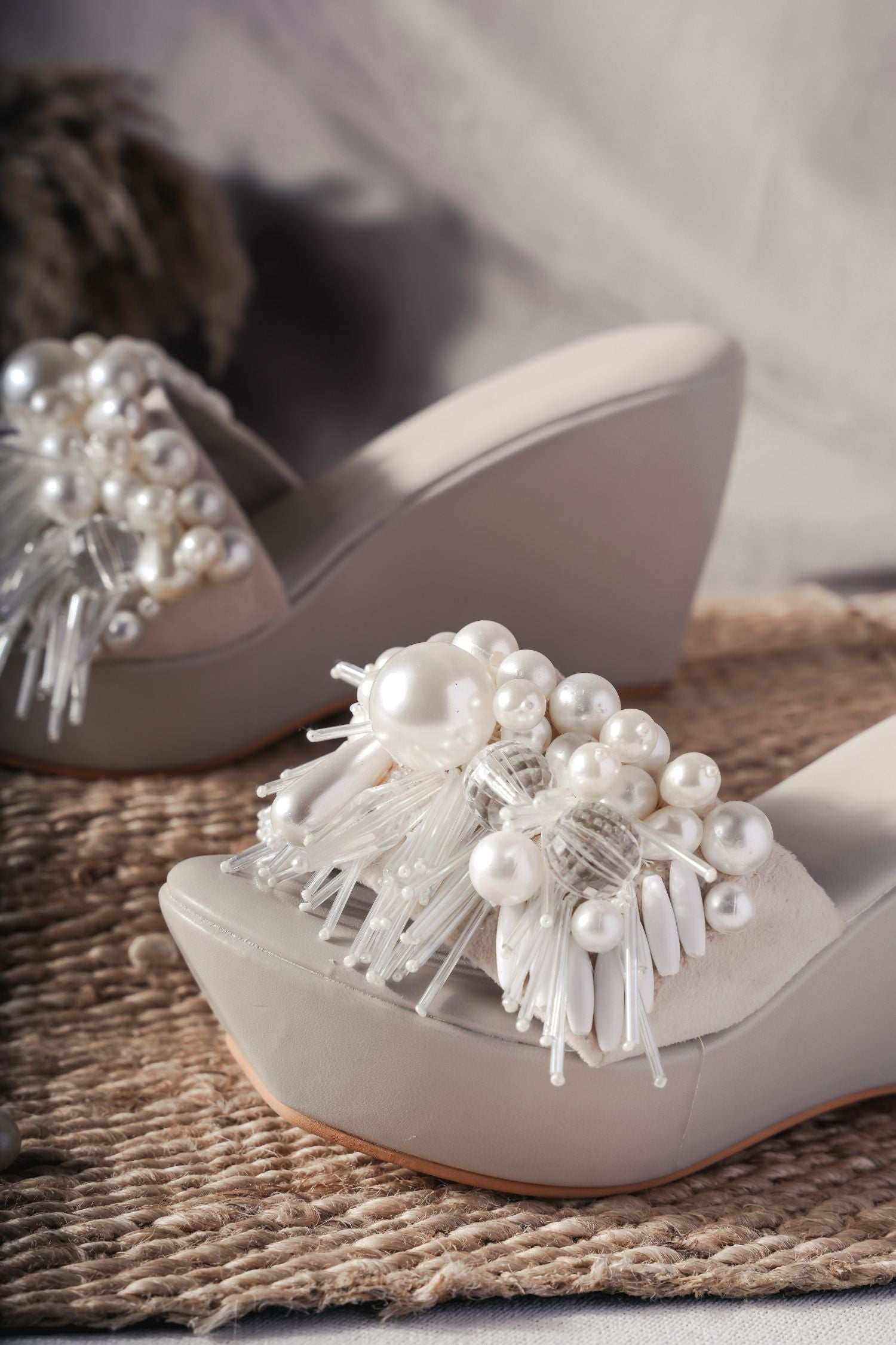 Fragile Forest Wedges (Cream)