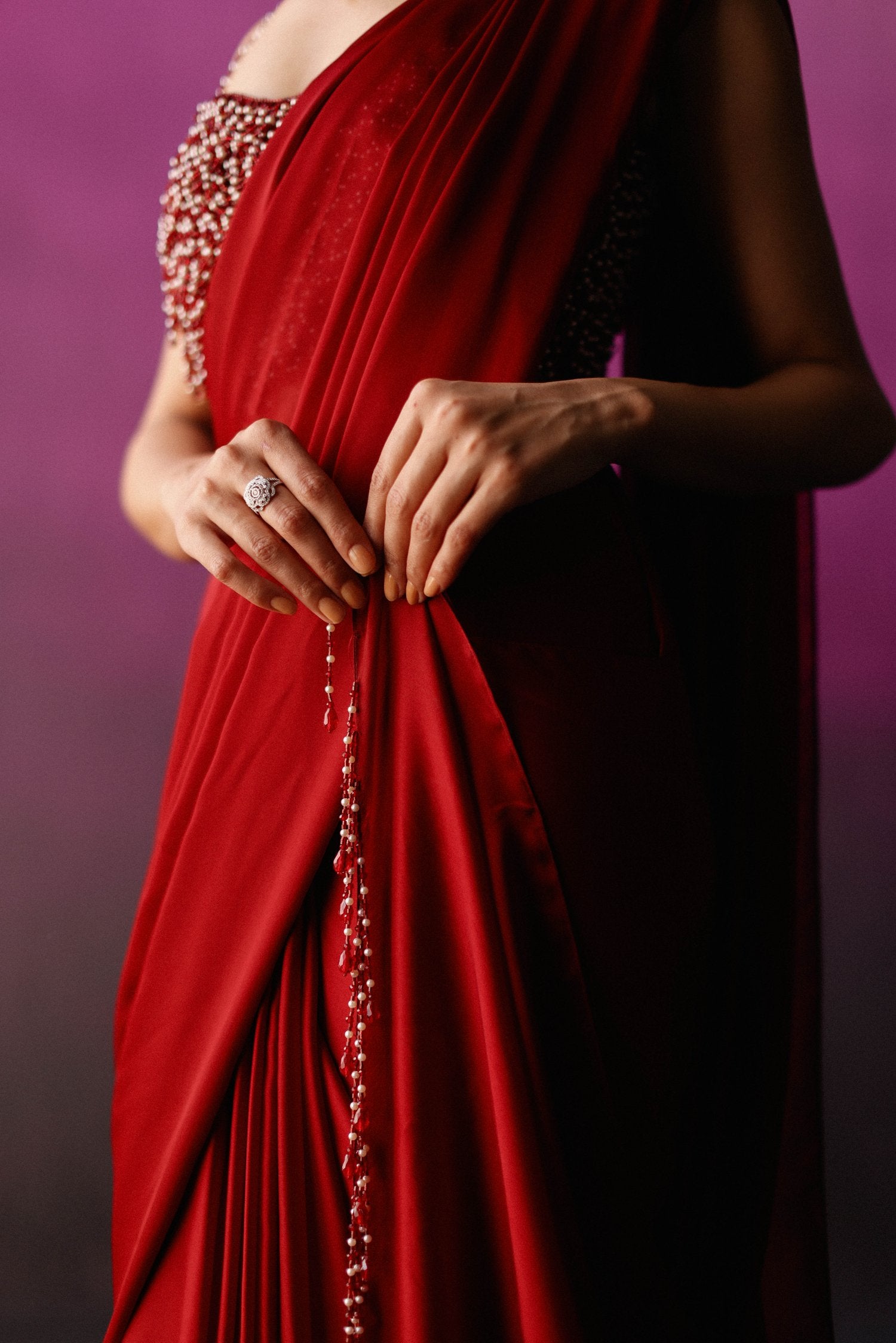 The Red Scallop Crystal Drape