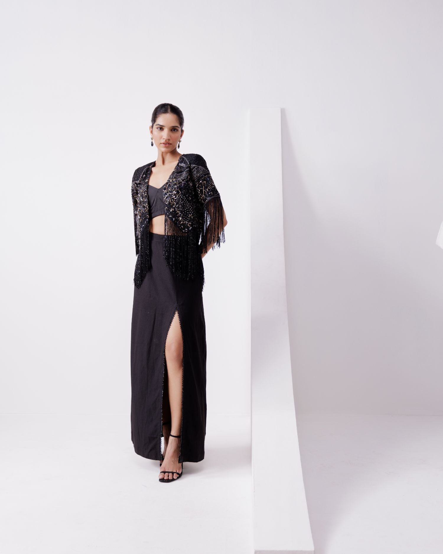 Black Cape Set With Slit Skirt