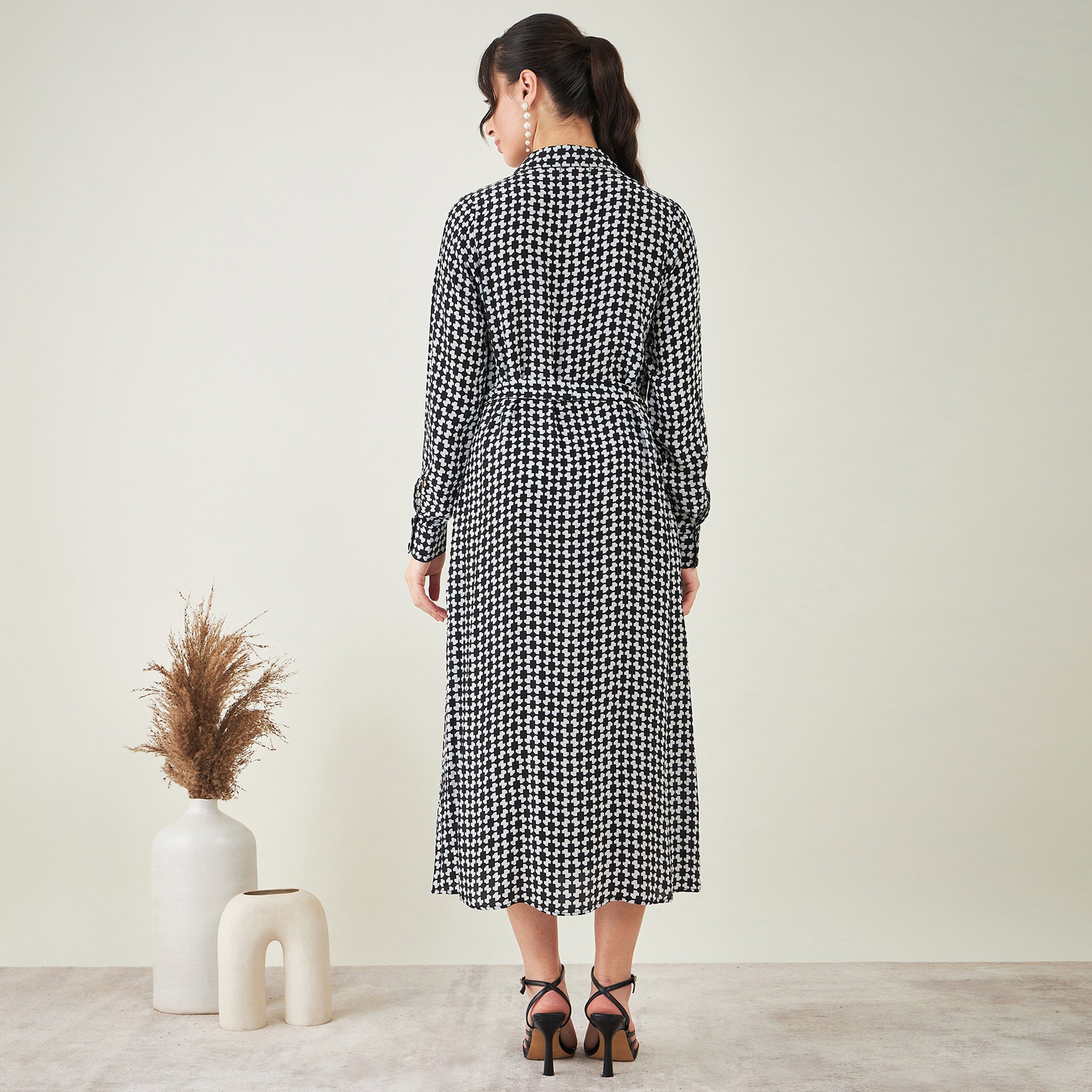 Black and White Geometric Print Shirt Dress with Belt