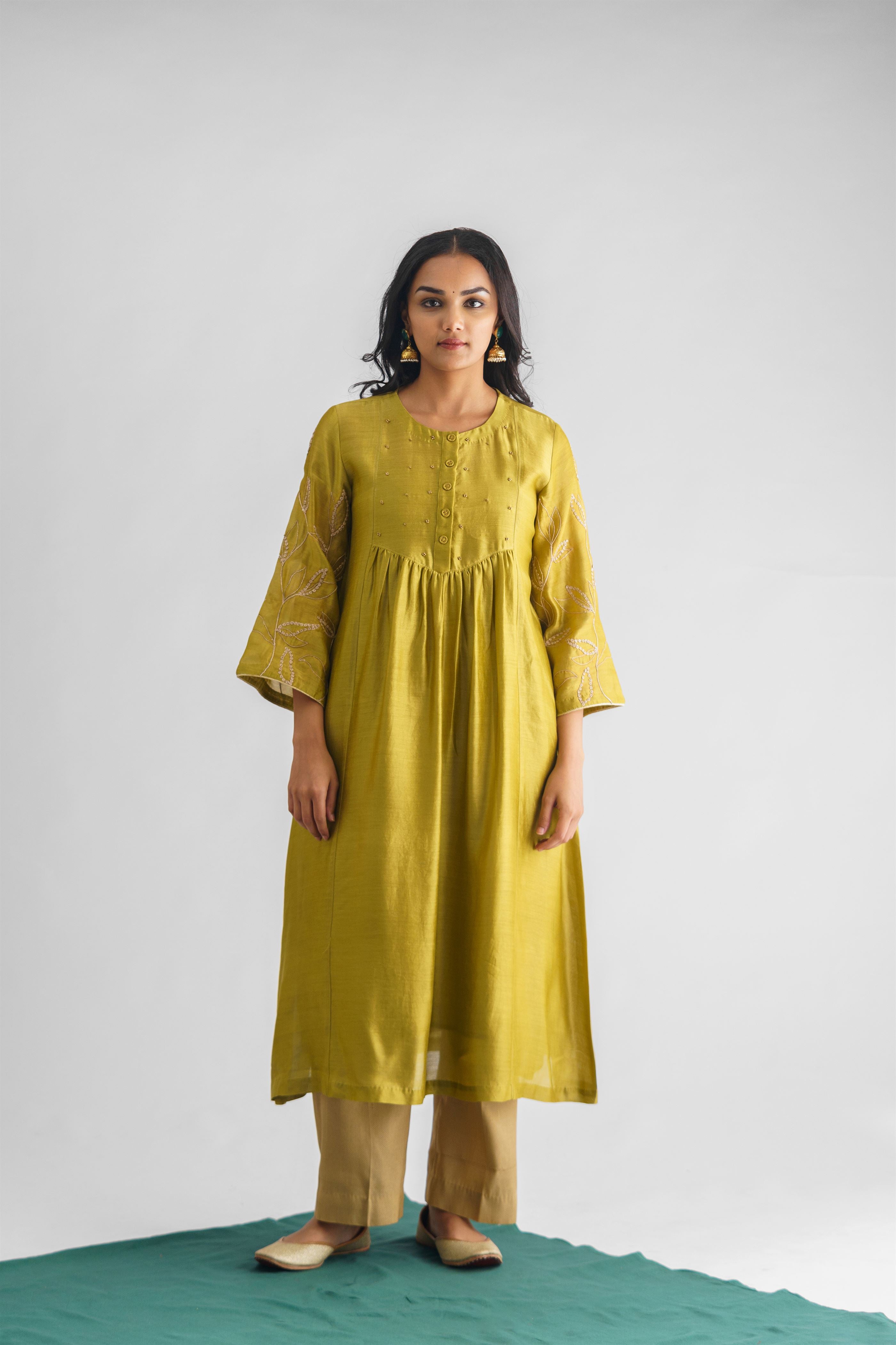 Malini Kurta With Pant And Dupatta (Set Of 3)