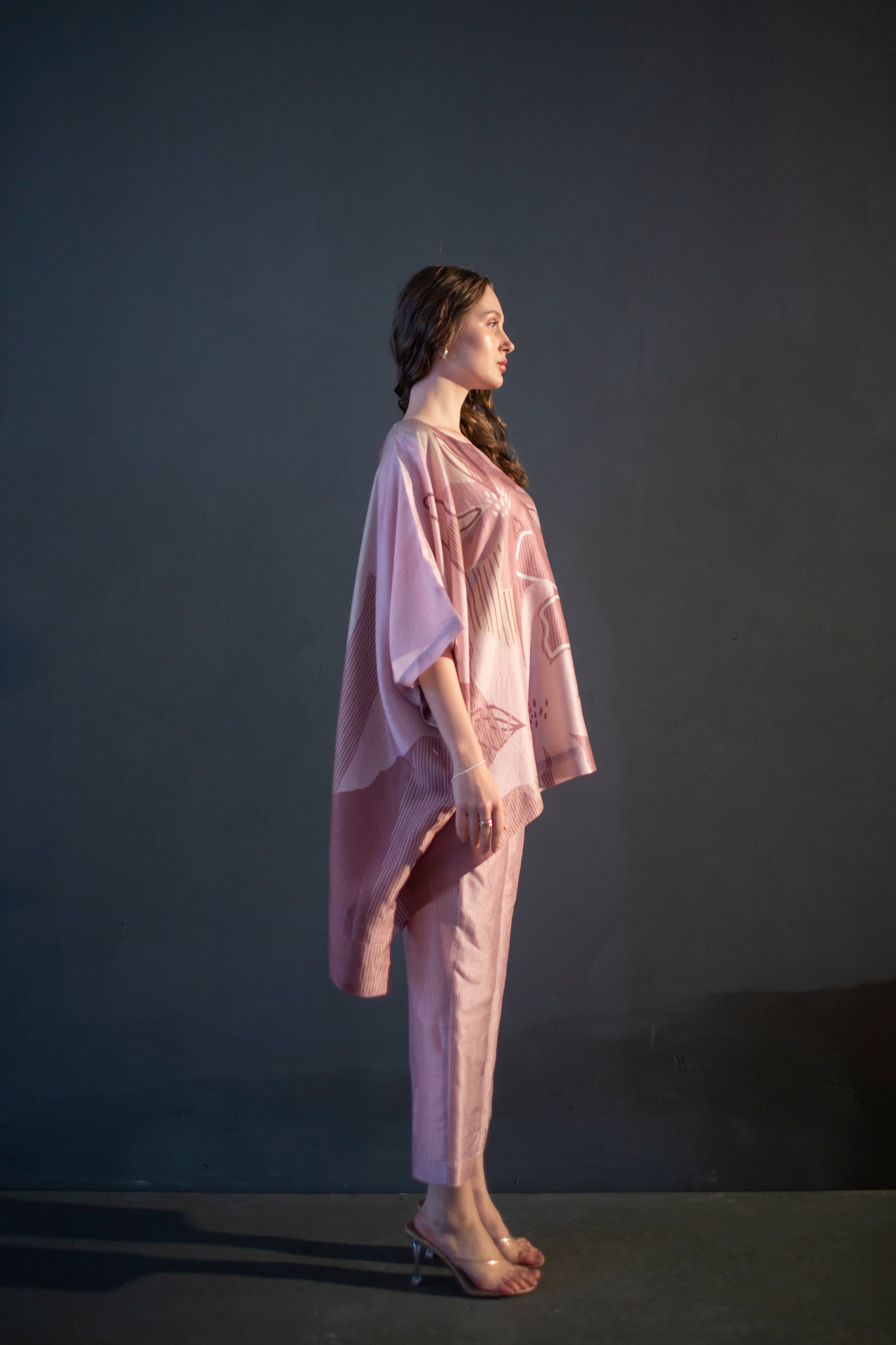 Mauve Pink One Side Kaftan Sleeve Set