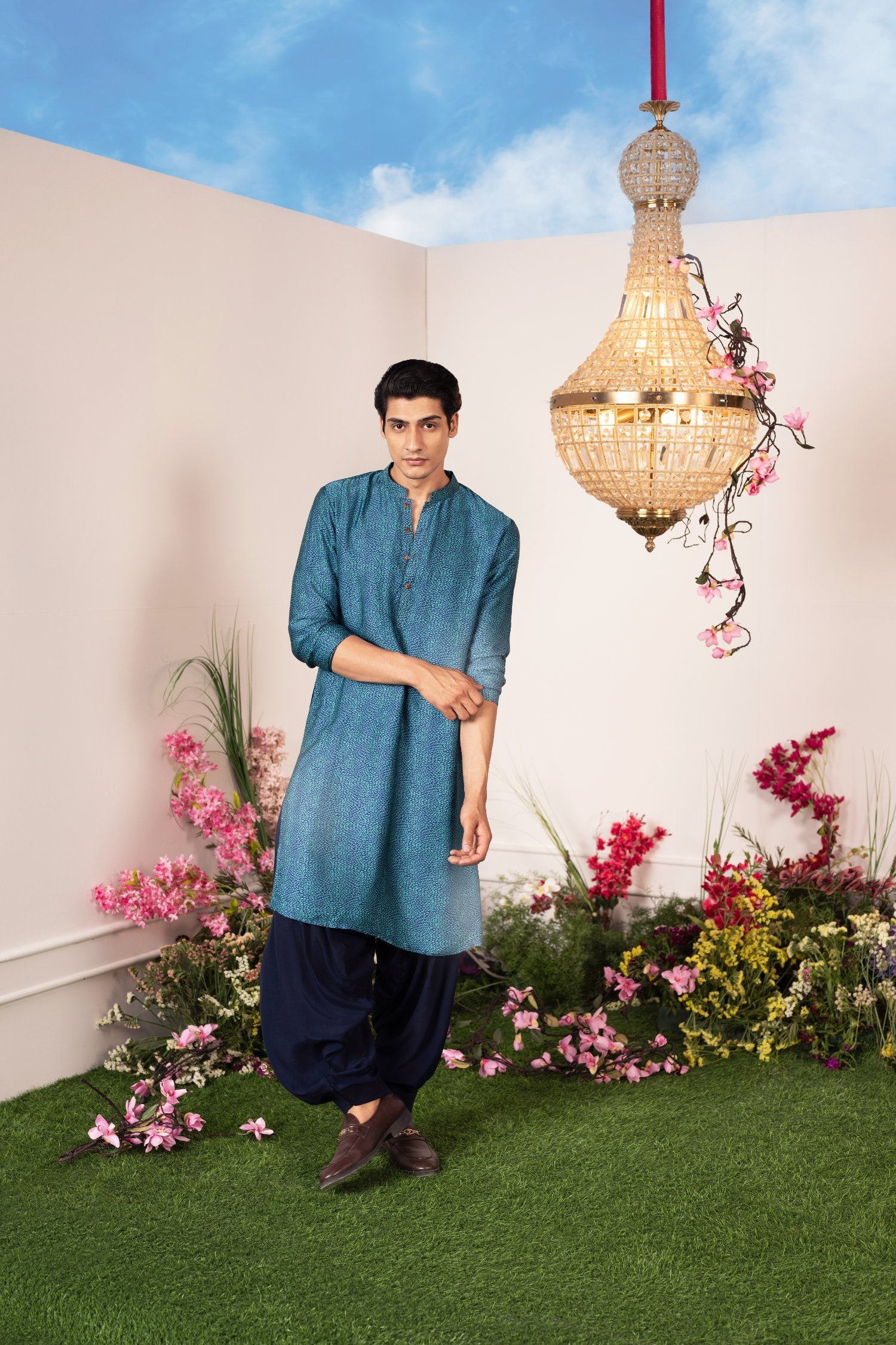 Kurta Paired With Cowl Pants