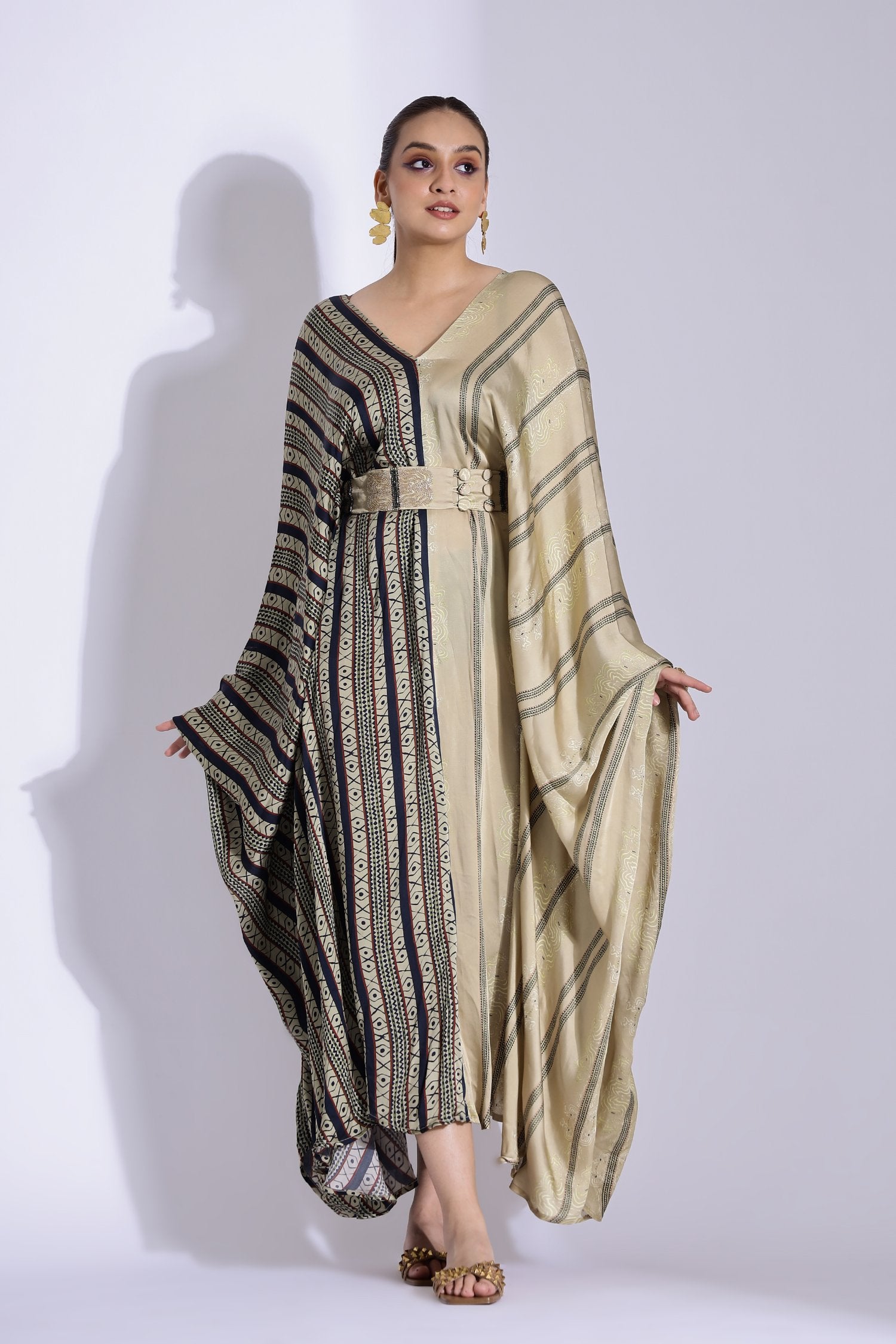 Symmetric Kaftan