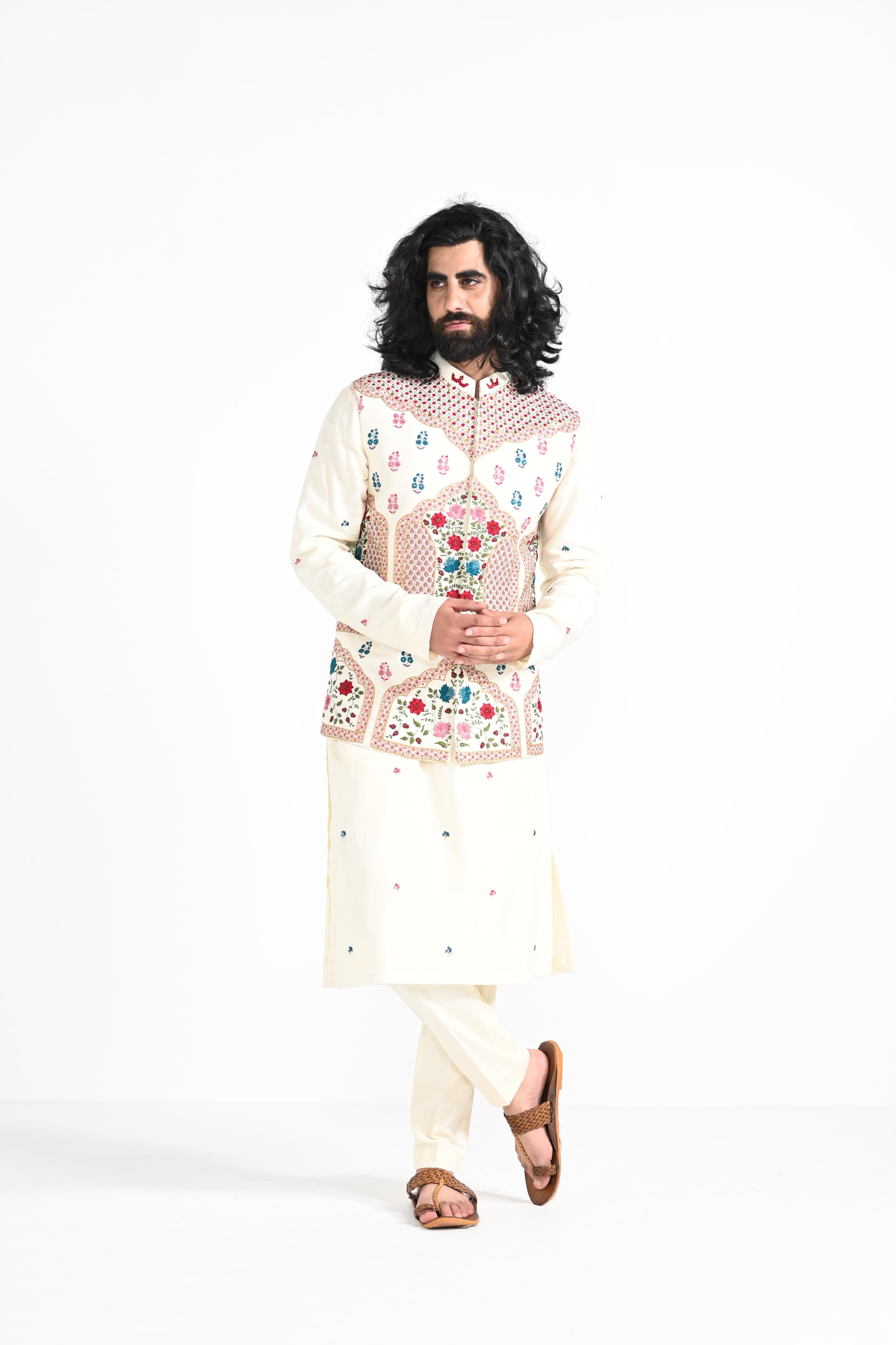 Shamlimaar Nehru With Butta Kurta Set