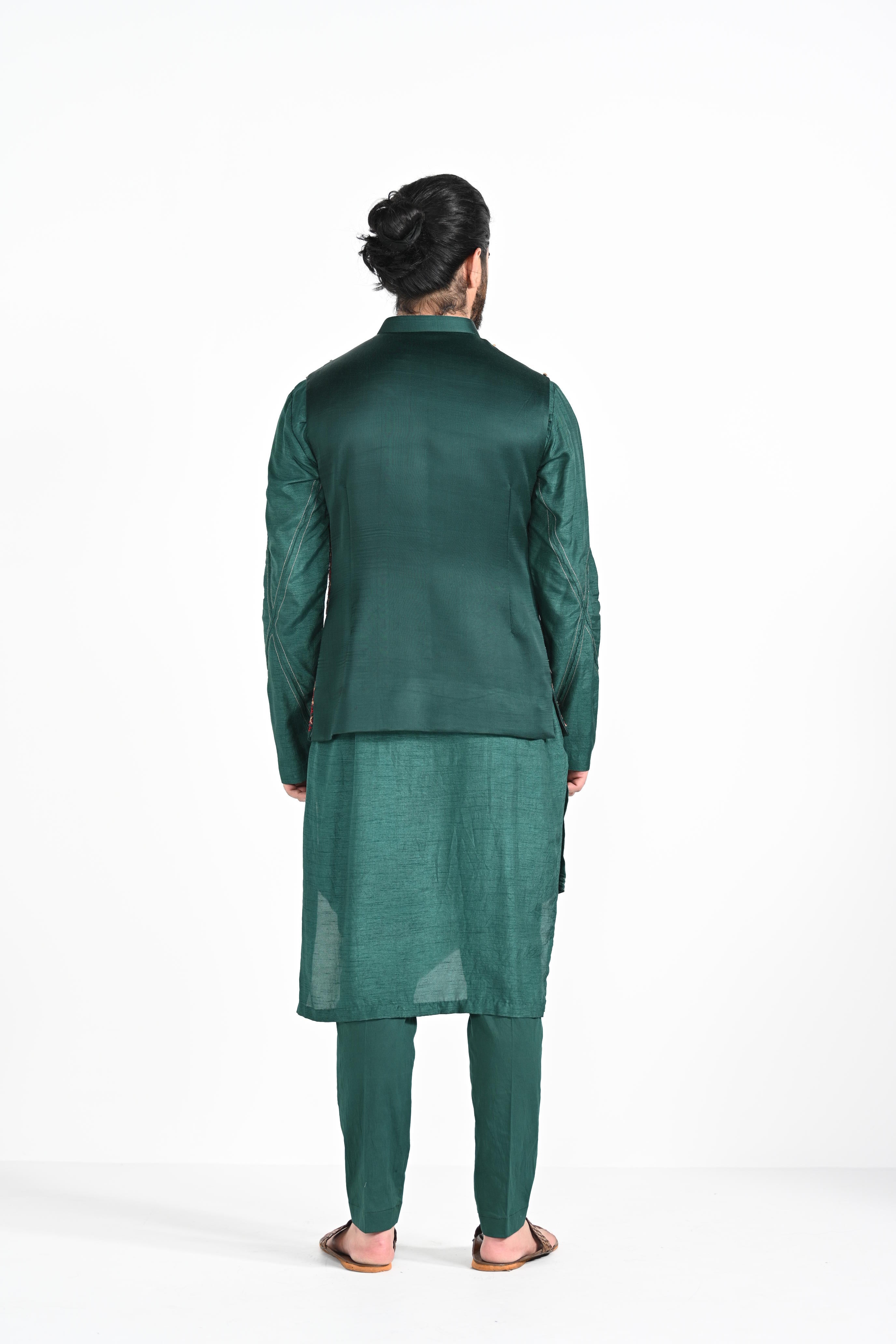 Jaal Work Nehru With Zari Stitchline Detail Kurta Set