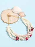 Load image into Gallery viewer, Luxurious Multi-Colour Beaded Choker
