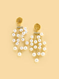 Load image into Gallery viewer, Rosy Pearl Curtain Earrings
