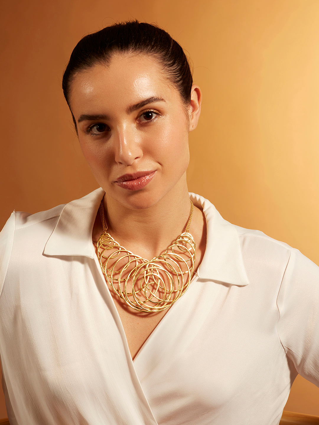 Golden Gale Collar Bib