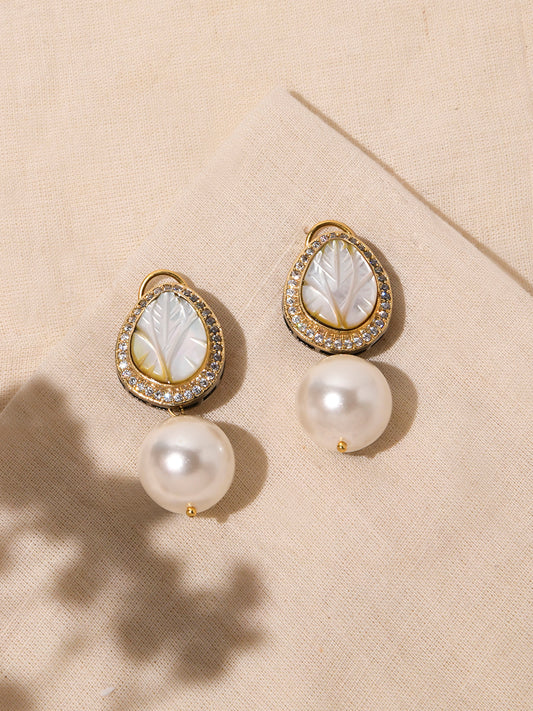 Exquisite White Drop Earrings