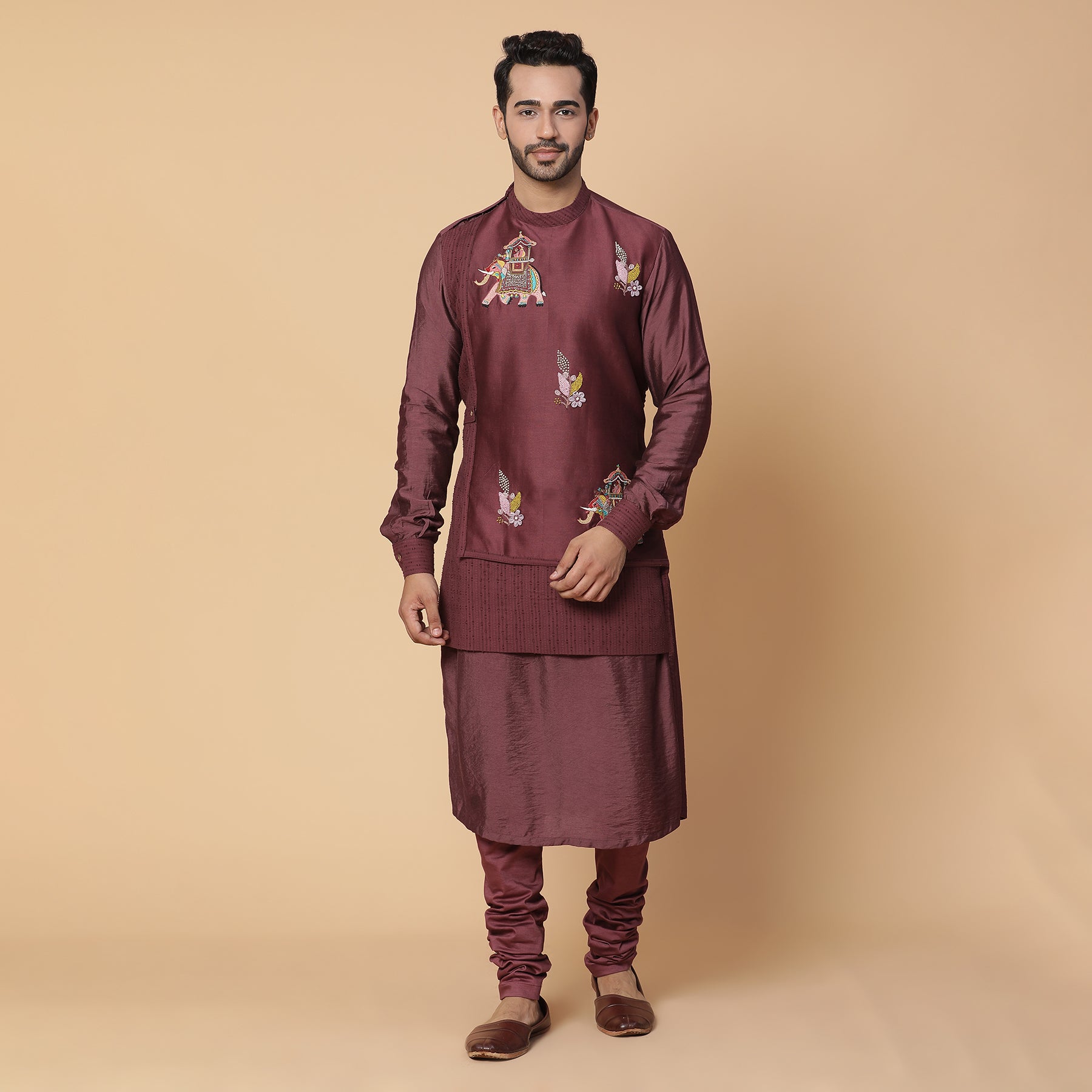 Maroon Aiarwat Kurta Set