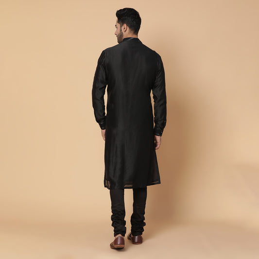 Black Aiarwat Kurta Set