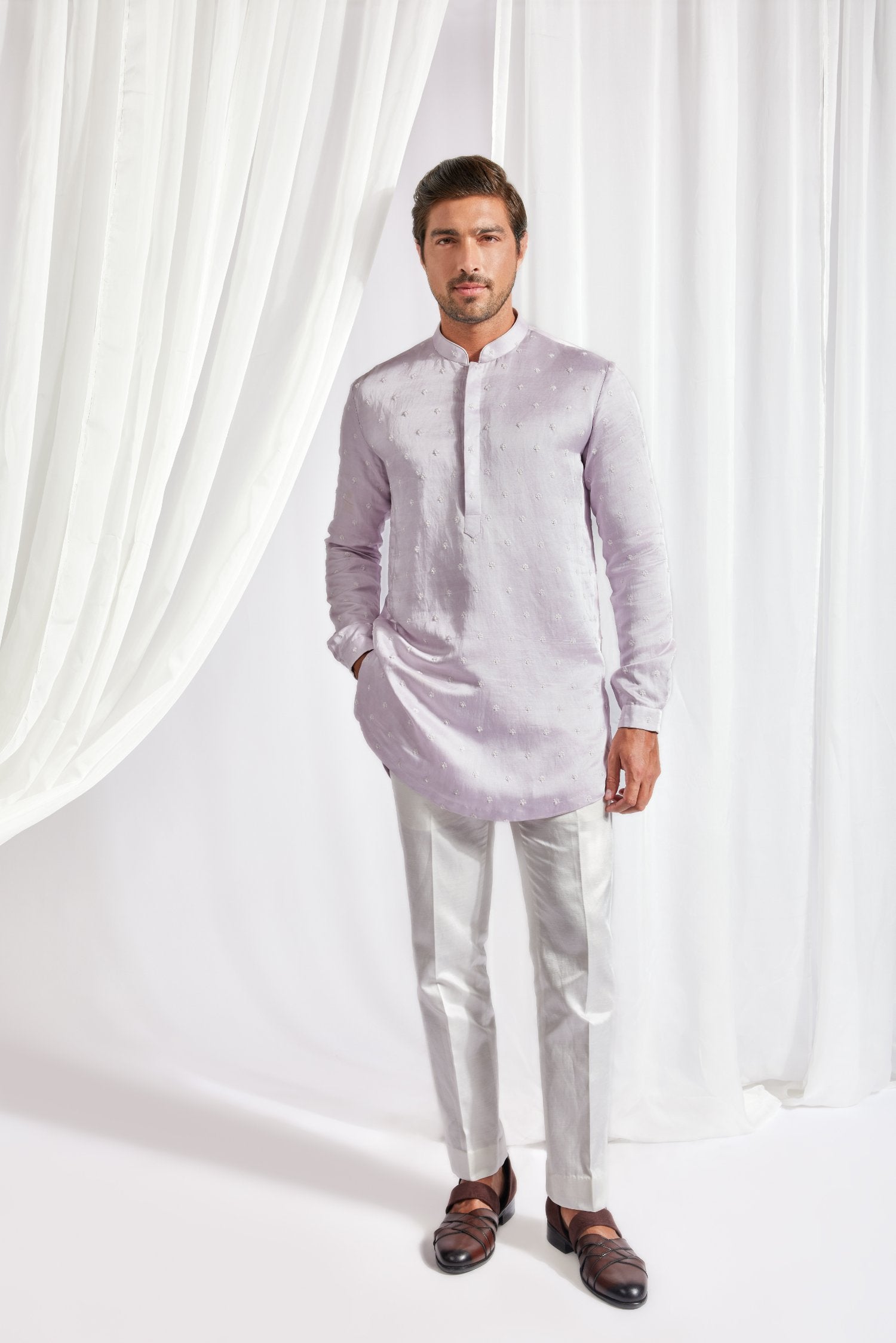 Long Bandi With Kurta And Slim Pants