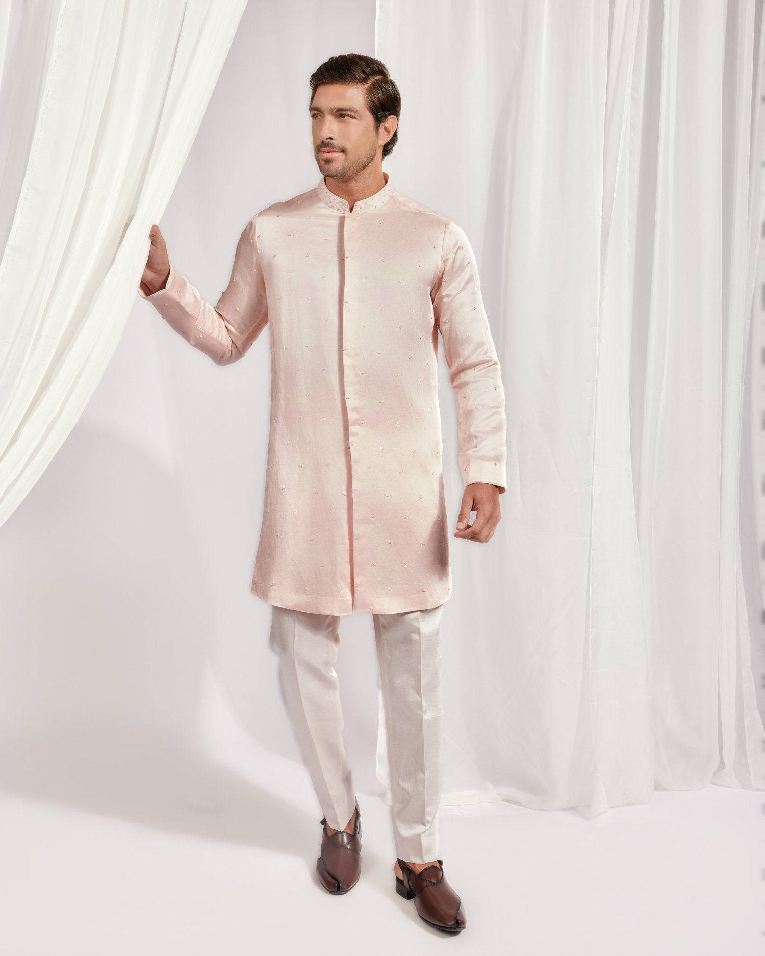 Long Bandi With Kurta And Slim Pants