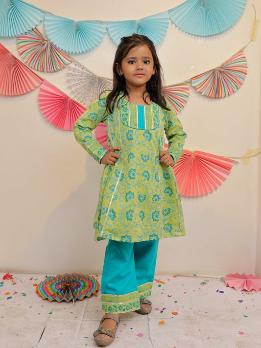 Green Garden Kurta With Pants