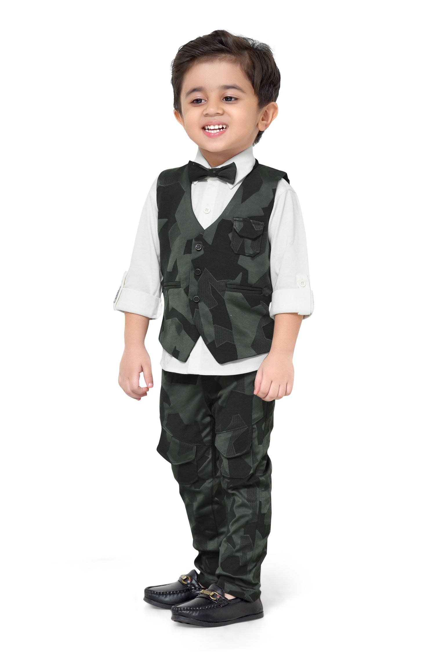 Green Vest Bow With Cargo Pants