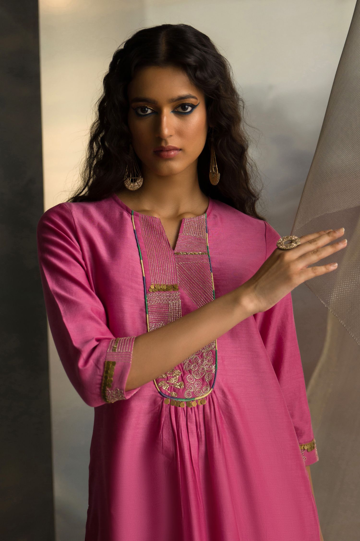 Mis'R Embroidered Gathered Kurta Set