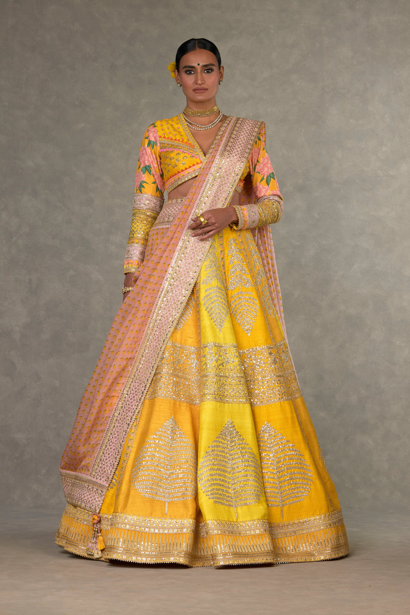 Yellow Sorbet Paan-Patti Lehenga