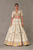 Load image into Gallery viewer, Ivory Anar-Phool Lehenga
