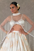 Load image into Gallery viewer, Ivory Nurvi Skirt Set
