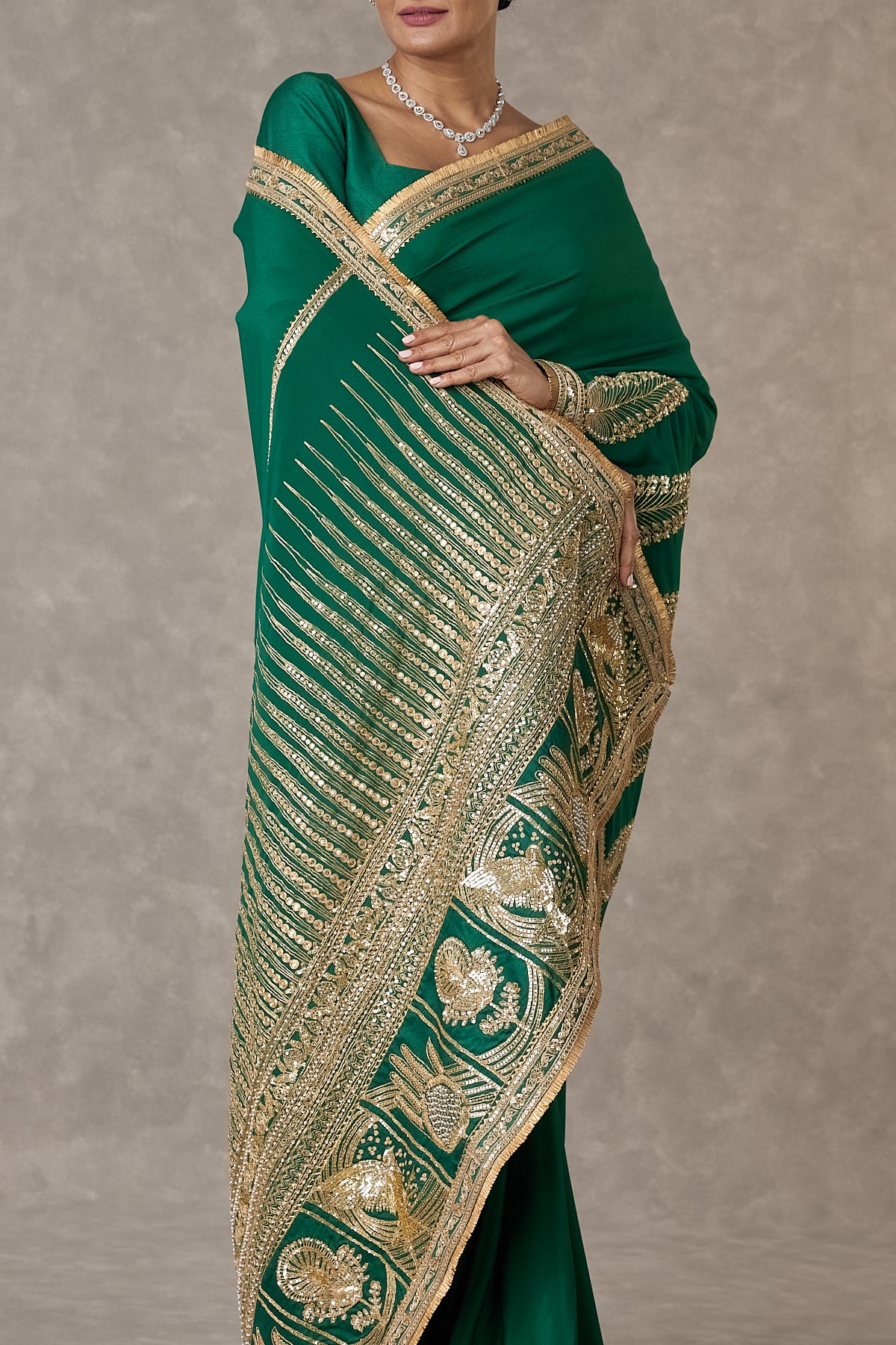 Pant Sari With A One-Shoulder Pallu