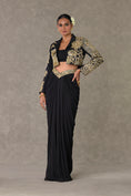 Load image into Gallery viewer, Black 'Son-Chidiya' Cropped Blazer Set
