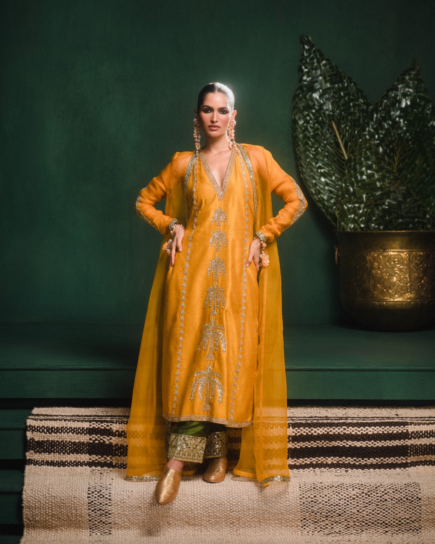 The Aam Panna Kurta Set