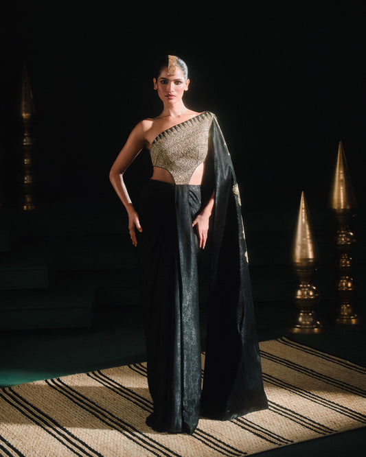 The Kala-Khatta Saree Gown