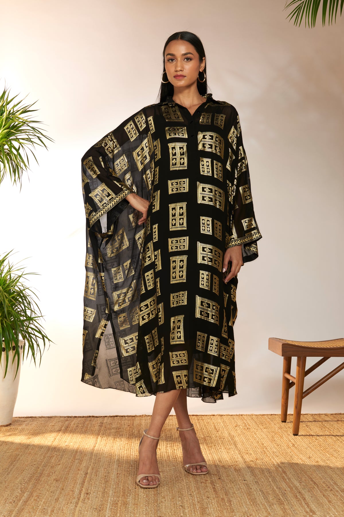 Black Open Doors Foil Collar Kaftan