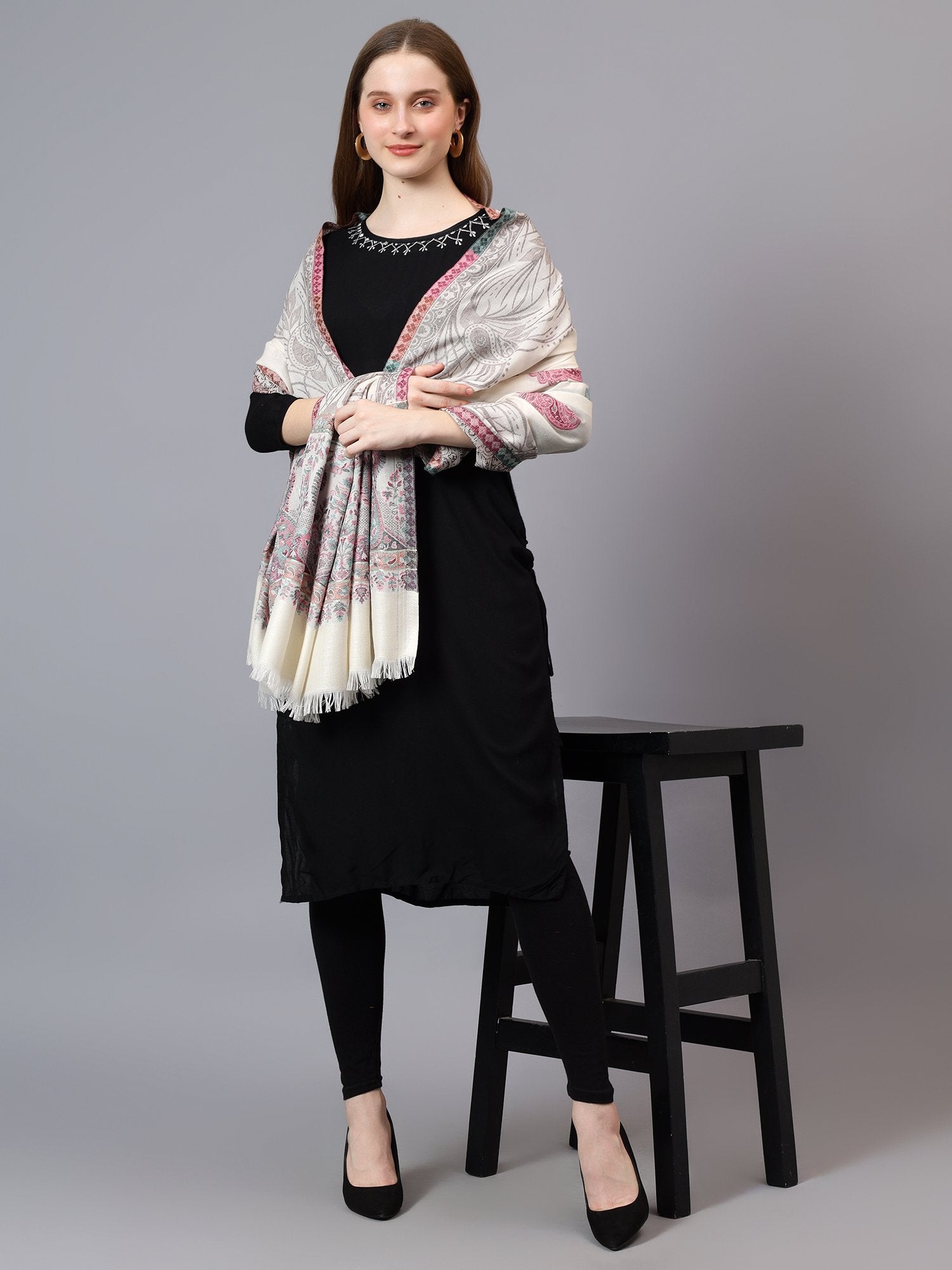 Women Fine Wool Shawl